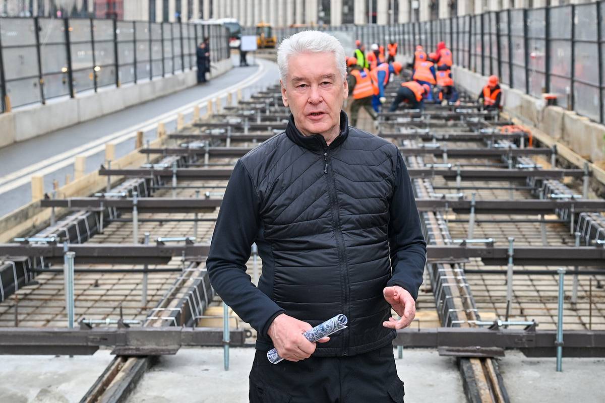 Собянин сообщил об уничтожении еще двух летевших на Москву беспилотников