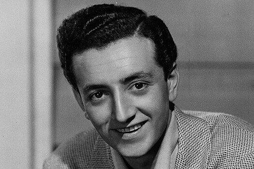 Умер Вик Дамоне