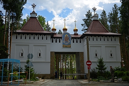 Скандальный монастырь на Урале захотели взорвать