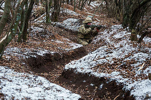 SHOT: российские операторы дронов уничтожили блиндаж ВСУ рядом с Купянском