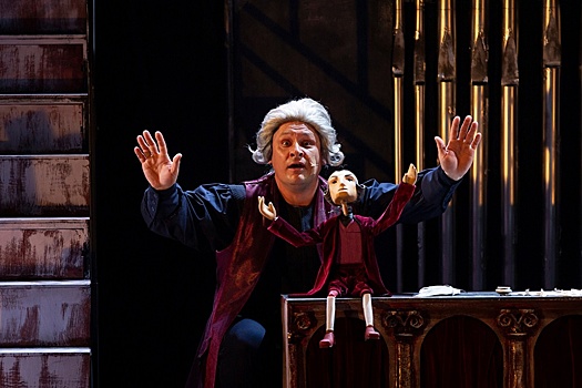 В Воронежском театре кукол рассказали о страсти в трех сюжетах