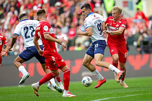 «Деньги в футбол не играют». Константин Головской — о составе «Спартака»