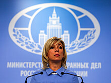 Захарова призвала немецкие СМИ объяснить скандал с "россиянкой" в Австрии