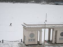 Уровень погодной опасности повысили до «оранжевого» из-за снегопада в Москве