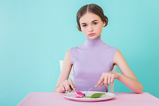 Вредны ли низкокалорийные и белковые диеты для подростков