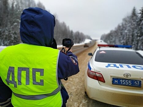 Сотрудники ГИБДД искали нелегальных перевозчиков на Старомосковском тракте