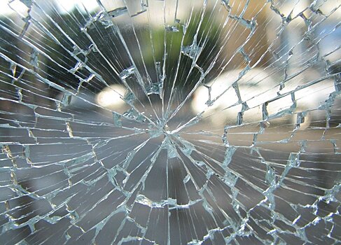 Три человека пострадали при столкновении Renault и УАЗа в Большеболдинском районе