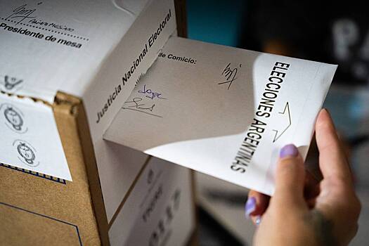 Завершилось голосование на выборах президента Аргентины