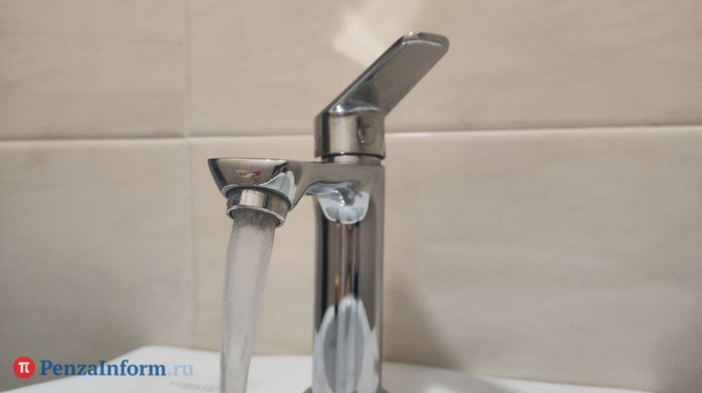 Водоснабжение в Заре пообещали восстановить в течение суток