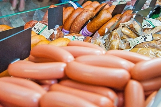 В Волгограде магазин закрыли на 15 суток за торговлю просроченными продуктами