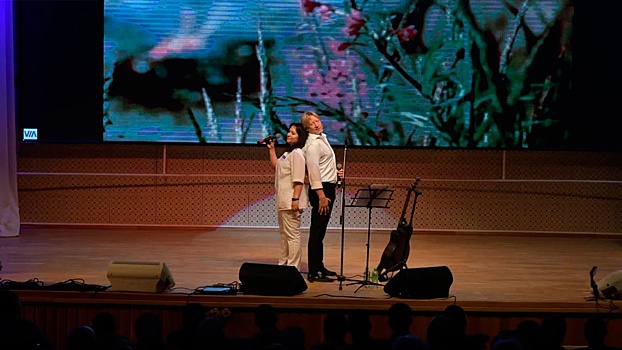 Народный артист РФ Харатьян посетил в госпитале участников спецоперации на Украине