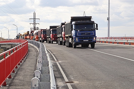 В Кургане досрочно открыли движение по Чеховскому мосту