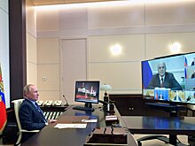 Путин провел с членами правительства совещание по экономическим вопросам