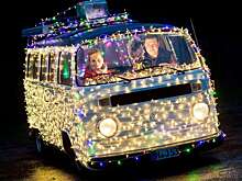 За гирлянду на машине можно лишиться прав