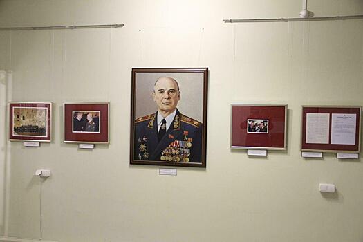 В Кирове открылась выставка, посвящённая маршалу Соколову (0+)