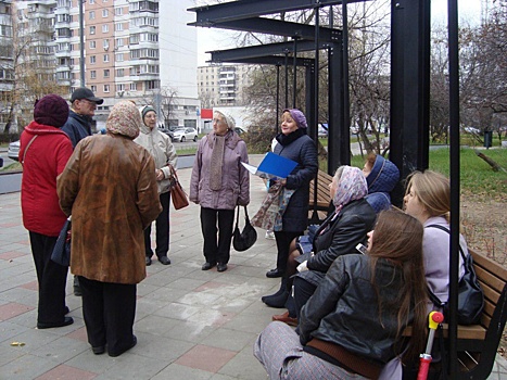 В ноябре жители Хорошево-Мневников могут принять участие в пешеходных экскурсиях по району