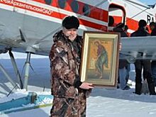 «Сохранились чудом!» Пропавшая икона добралась до дома