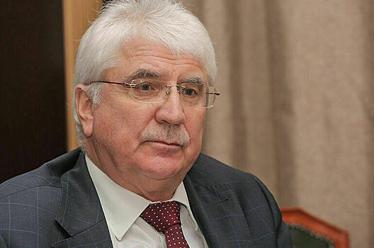 В Госдуме объяснили, почему США не стали вводить повышенные пошлины для России