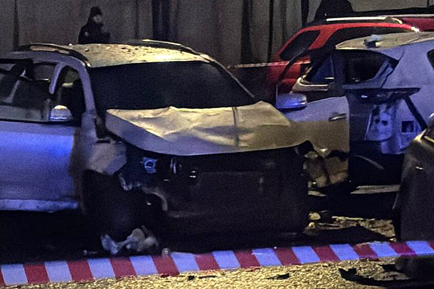 Последствия взрыва автомобиля Kia Sorento на юге Москвы, 22 декабря 2025 года