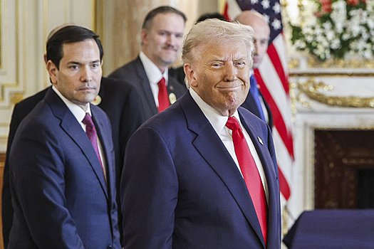 Дональд Трамп превратил простой популярный жест в мощное оружие политической риторики