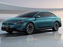 Nissan анонсировал семь новых моделей