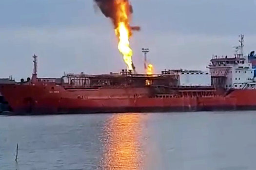 TRT: при пожаре на танкере под флагом Турции в порту Измаила нет пострадавших