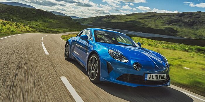 Спорткар Alpine A110 от Renault может похвалиться агрегатом в 300 «лошадей»