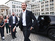 Медведев произвел фурор на шоу во Франции