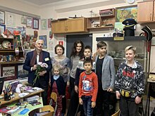 12 и 15 лет на часах истории