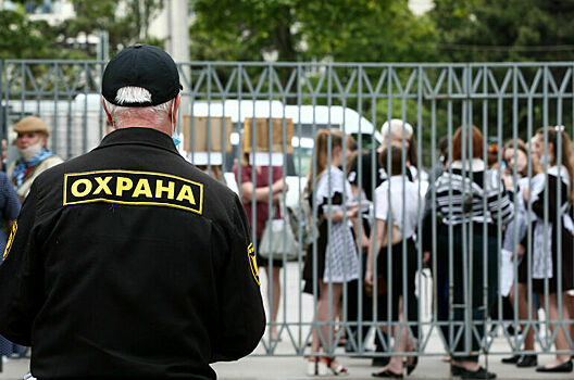 В Госдуме обсудили меры по борьбе с нападениями на школы