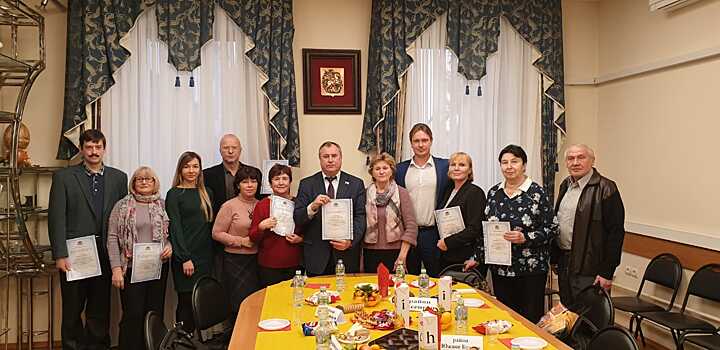 В работе круглого стола приял участие председатель общественных советников Обручевского района