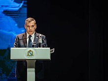 Хинштейн закончил отчет о работе правительства Курской области песней