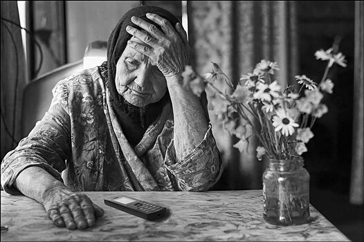 Внучка избила 88-летнюю бабушку