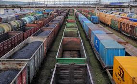 КЖТ: отмена запрета на перевозку вагонов связана с увеличением объемов погрузки и загруженности железнодорожной сети