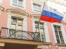 В Эстонии неизвестные испортили 15 машин российской дипмиссии