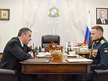 Александр Хинштейн встретился в участником проекта «Курск.Герои!» Александром Кретовым