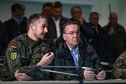 Министр обороны ФРГ сделал заявление по поводу утечки разговора военных