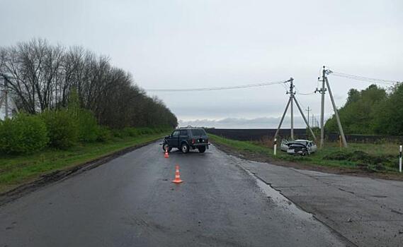 В Курской области при столкновении автомобилей «ВАЗ» пострадали 2 человека