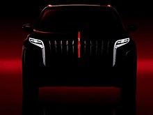 Hongqi раскрыл подробности о новом кроссовере HS7 для России: авто сняли на фото