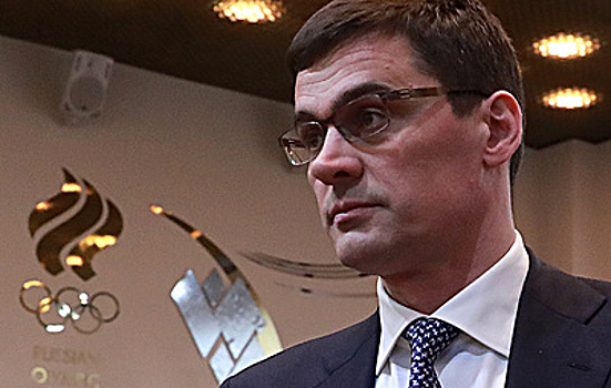 Александр Попов награжден Олимпийским орденом