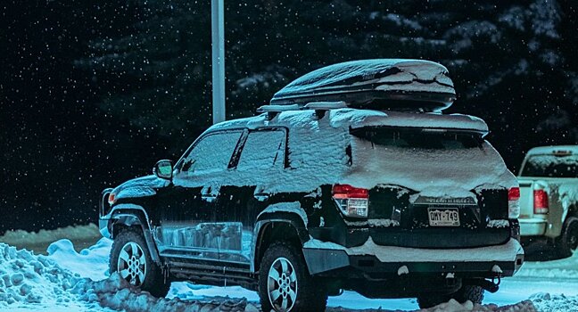 Водителям объяснили, как нельзя прогревать машину в минусовую погоду