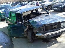 На улице Санникова и в Сигнальном проезде нашли автохлам