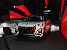 Вырваться из сегмента: первое знакомство с Hongqi HS3