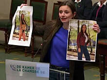 Бельгийский депутат Вандеберг показала сгенерированное ИИ фото себя в бикини