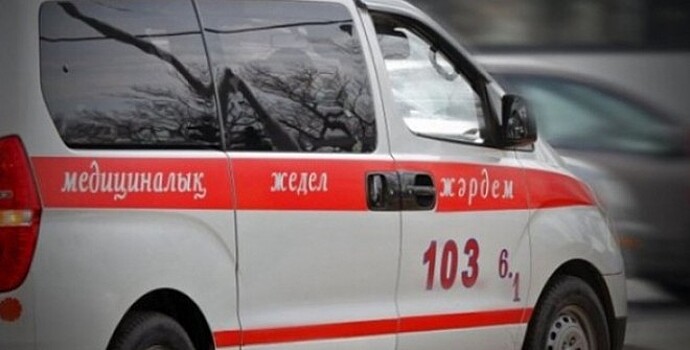 Не менее 11 человек пострадали при столкновении грузовика и микроавтобуса в Нур-Султане