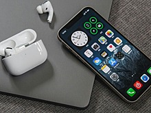 СМИ: у Apple больше нет идей, поэтому она зарабатывает на iPhone