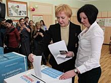 Глава Самары Елена Лапушкина проголосовала на выборах президента России