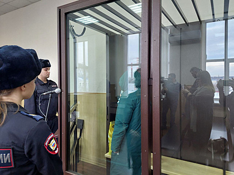 Фигурантке пермской банды судебных приставов в третий раз огласили приговор