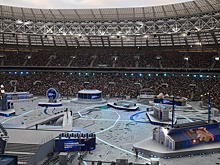 В "Лужниках" началось шоу, посвященное дню рождения Москвы