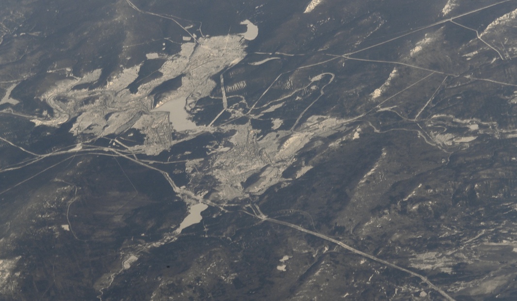 Космонавт Вагнер показал с орбиты Уральские горы